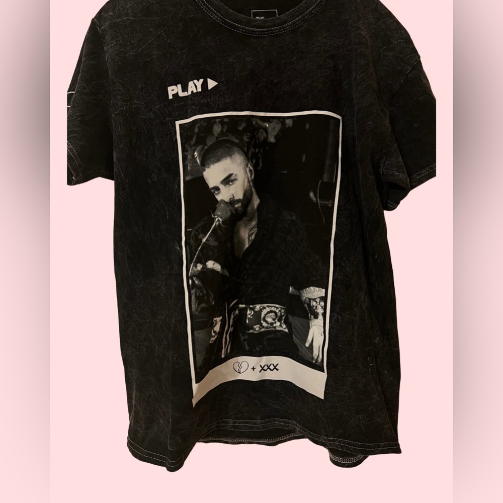 Maluma Black Graphic T-Shirt